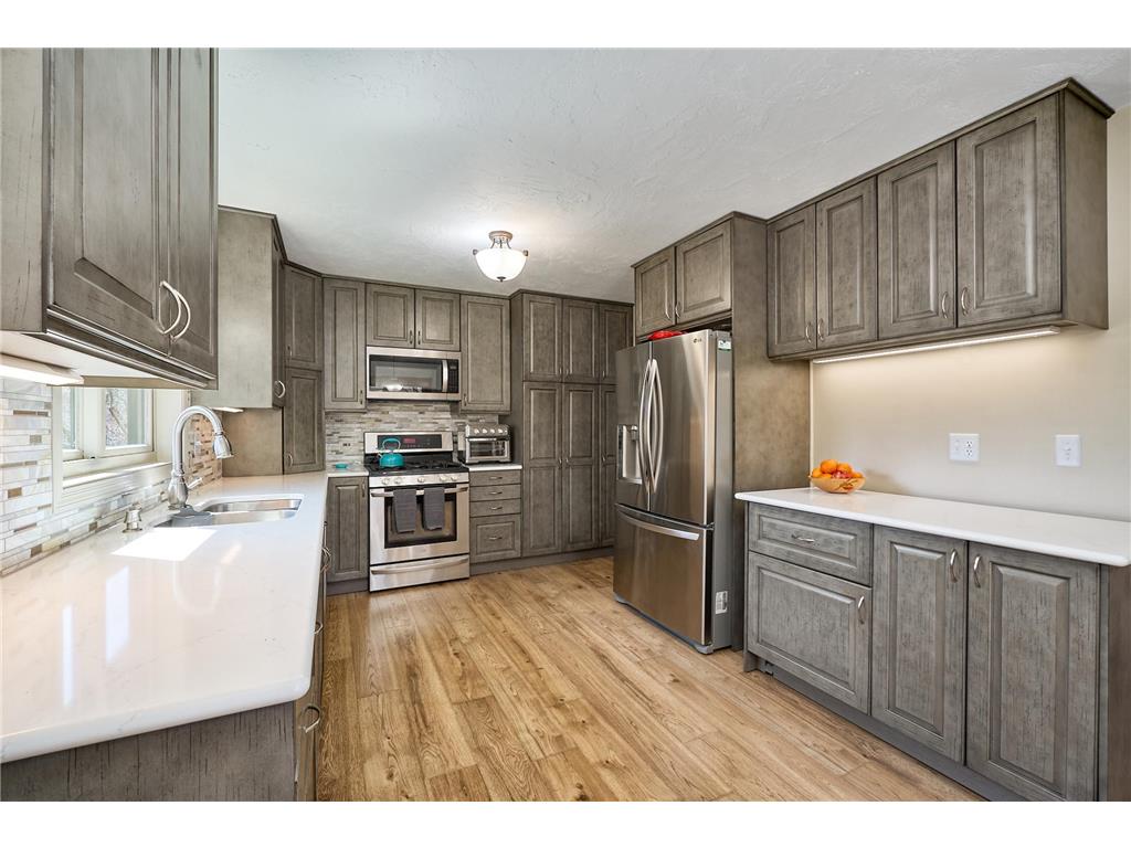 11230 48th Avenue N Plymouth MN 55442 7025085 image6