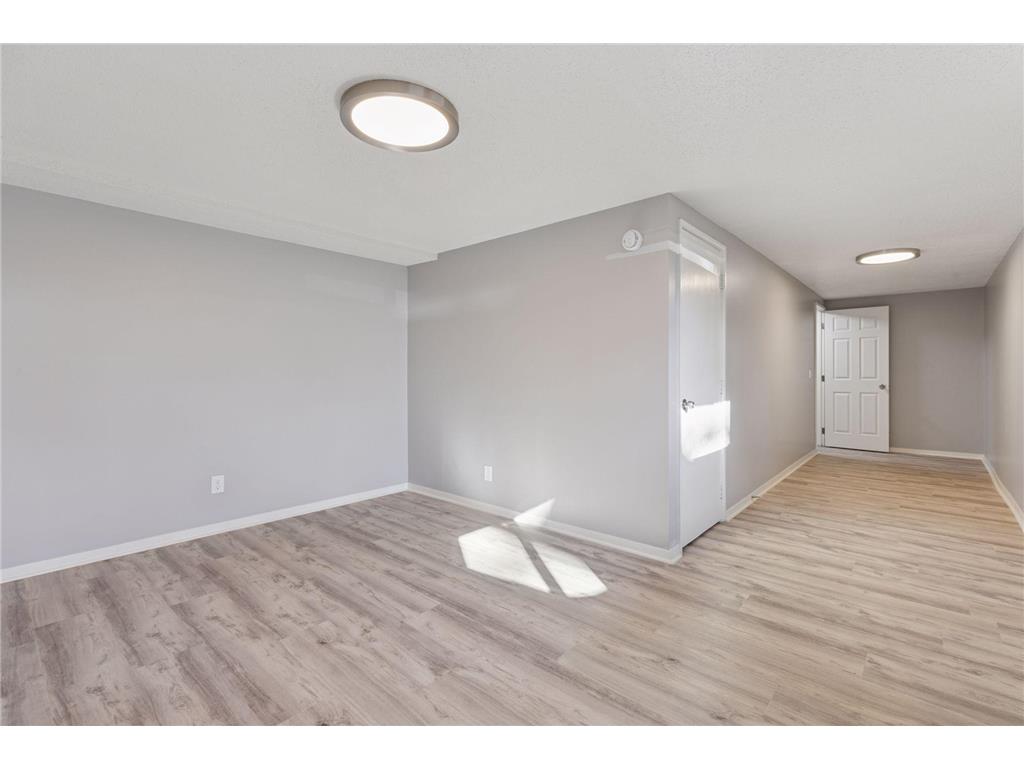 11235 12th Avenue N #7 Plymouth MN 55441 7057322 image25