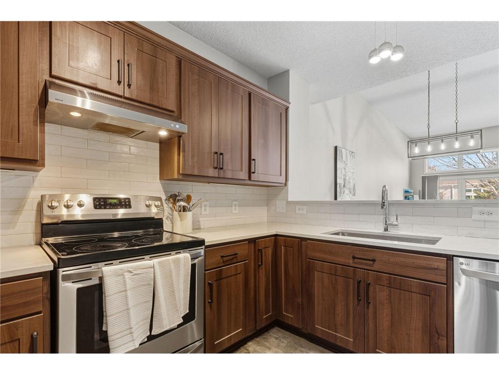 11235 Goodhue Street NE Blaine MN 55449 7012636 image10