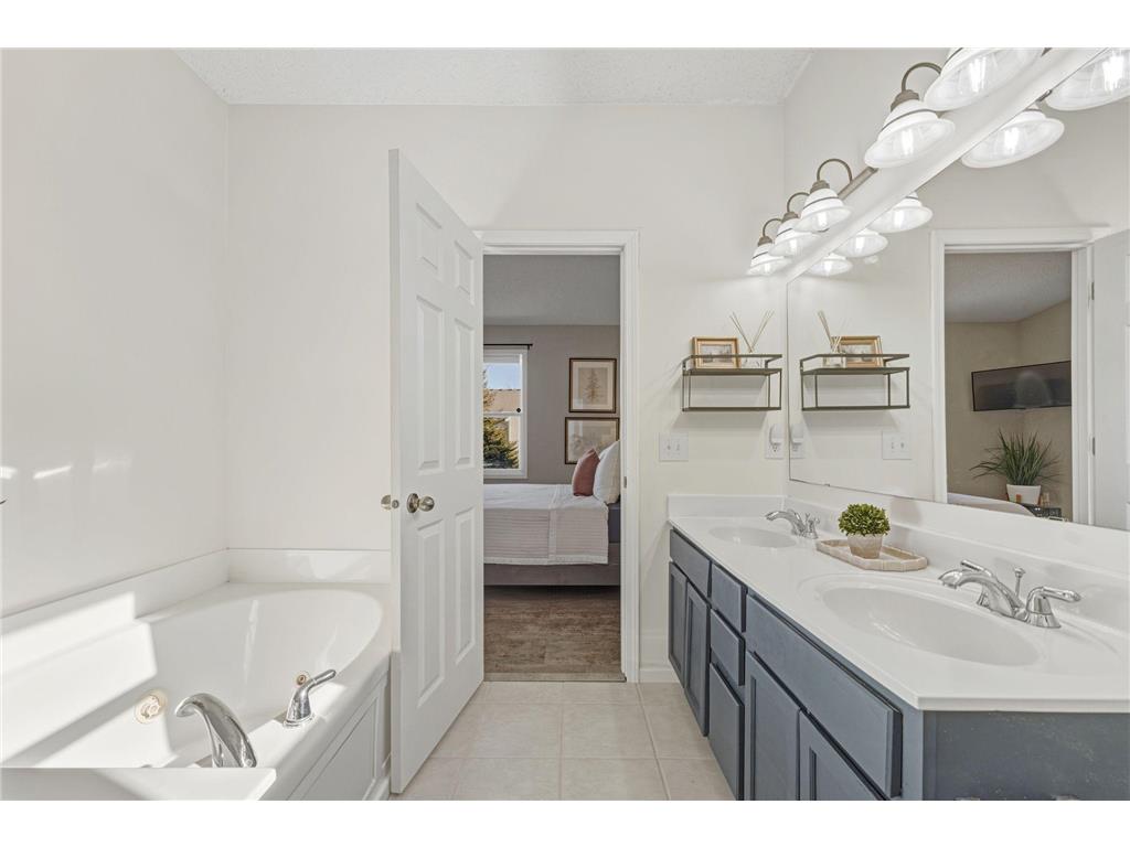 11235 Goodhue Street NE Blaine MN 55449 7012636 image22