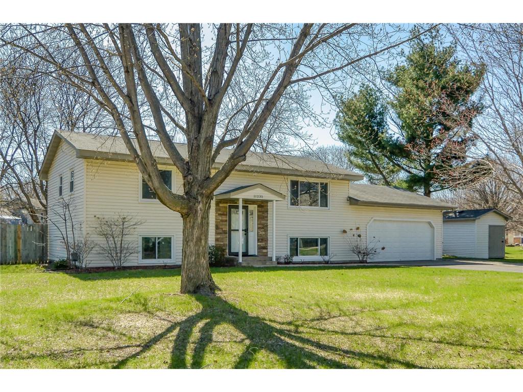 11235 Quebec Lane N, Champlin, MN, 55316 MLS 7626344 Edina Realty