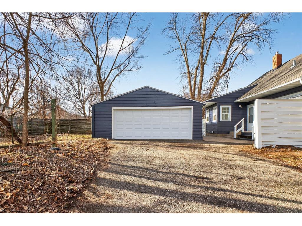 1124 6th Avenue NW Rochester MN 55901 7024299 image3