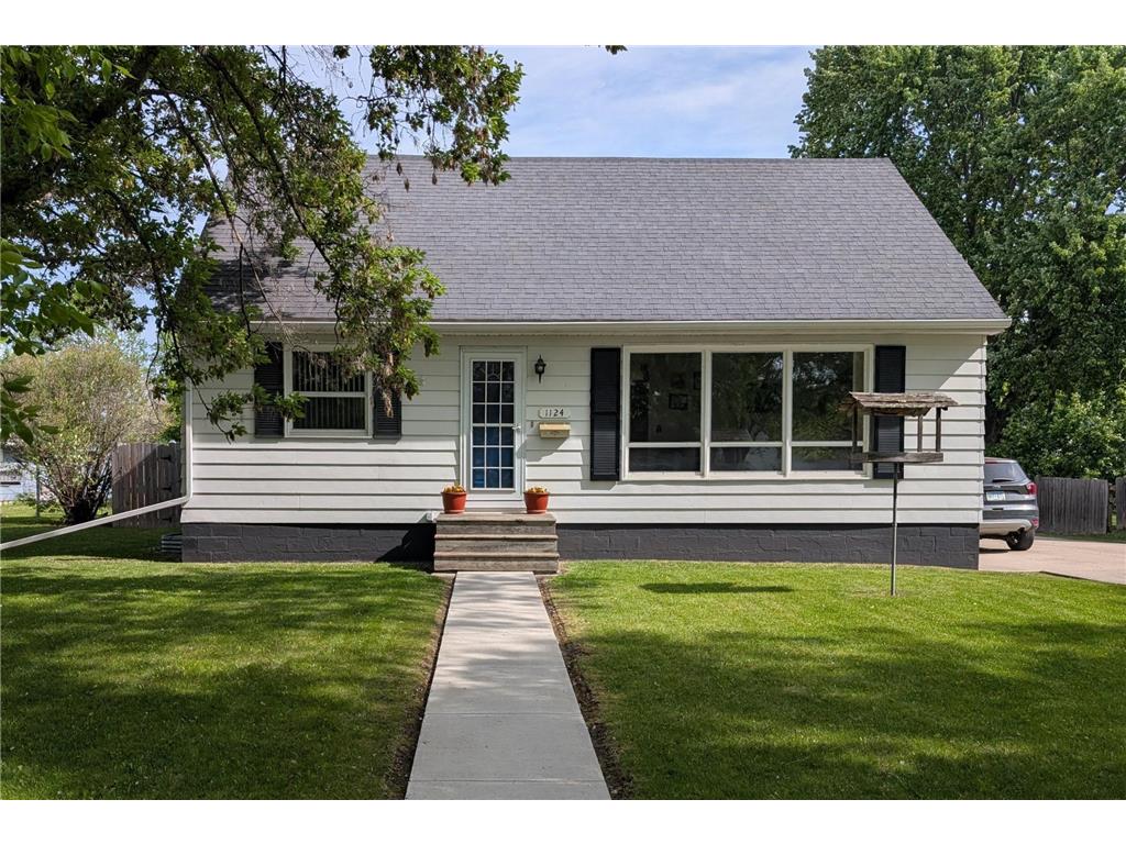 1124 8th Street International Falls MN 56649 7091069 image1