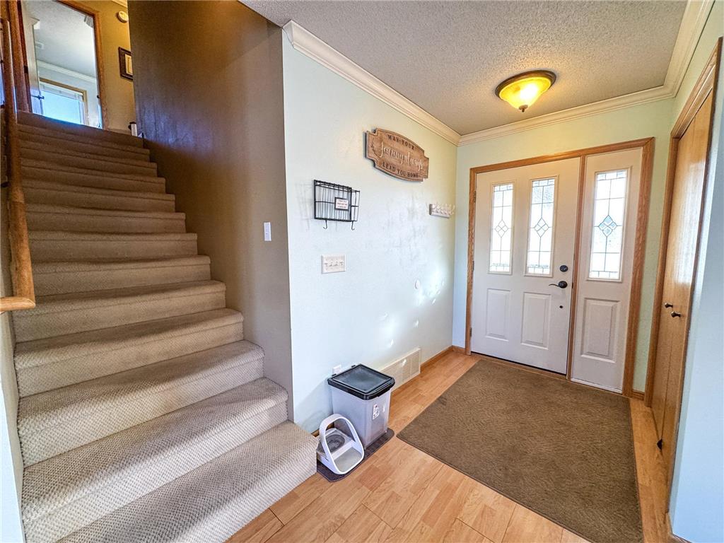 1124 Garnet Boulevard Detroit Lakes MN 56501 7021822 image2