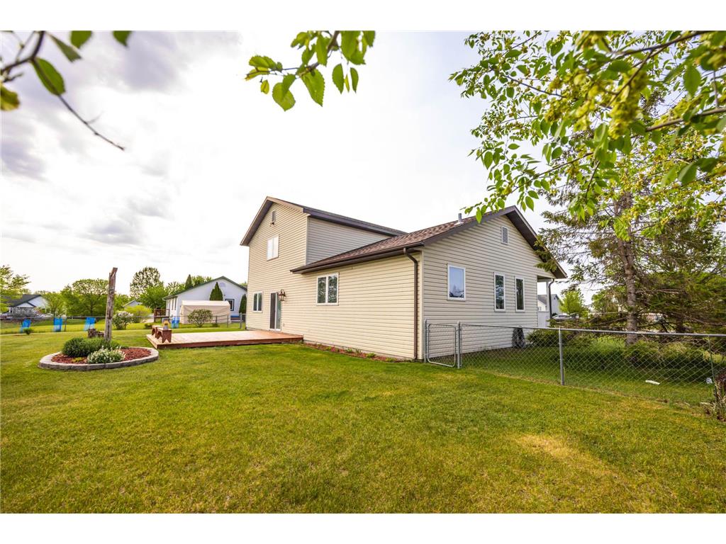 1124 Garnet Boulevard Detroit Lakes MN 56501 7021822 image32