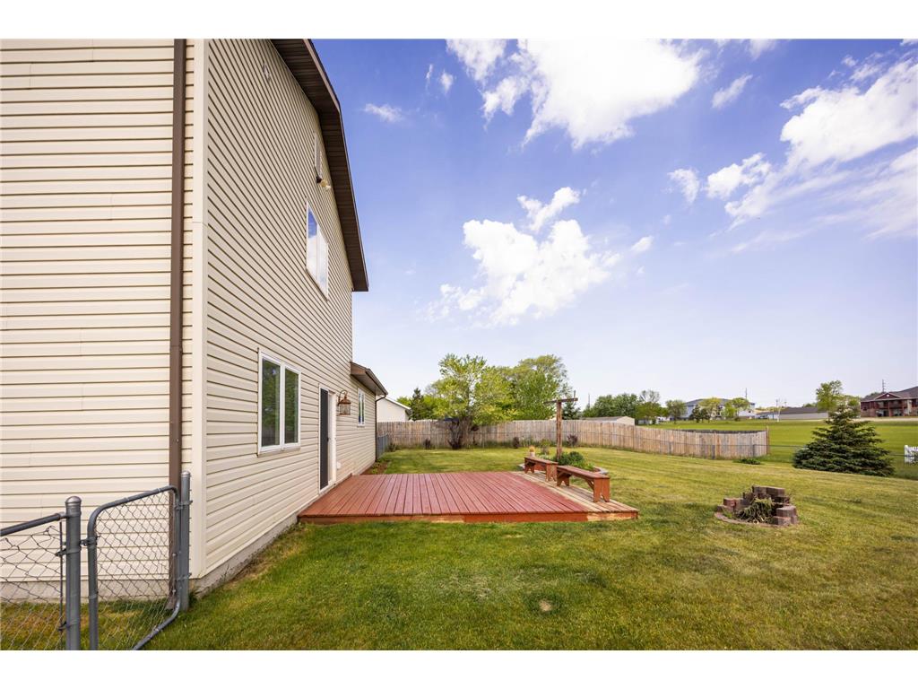 1124 Garnet Boulevard Detroit Lakes MN 56501 7021822 image38