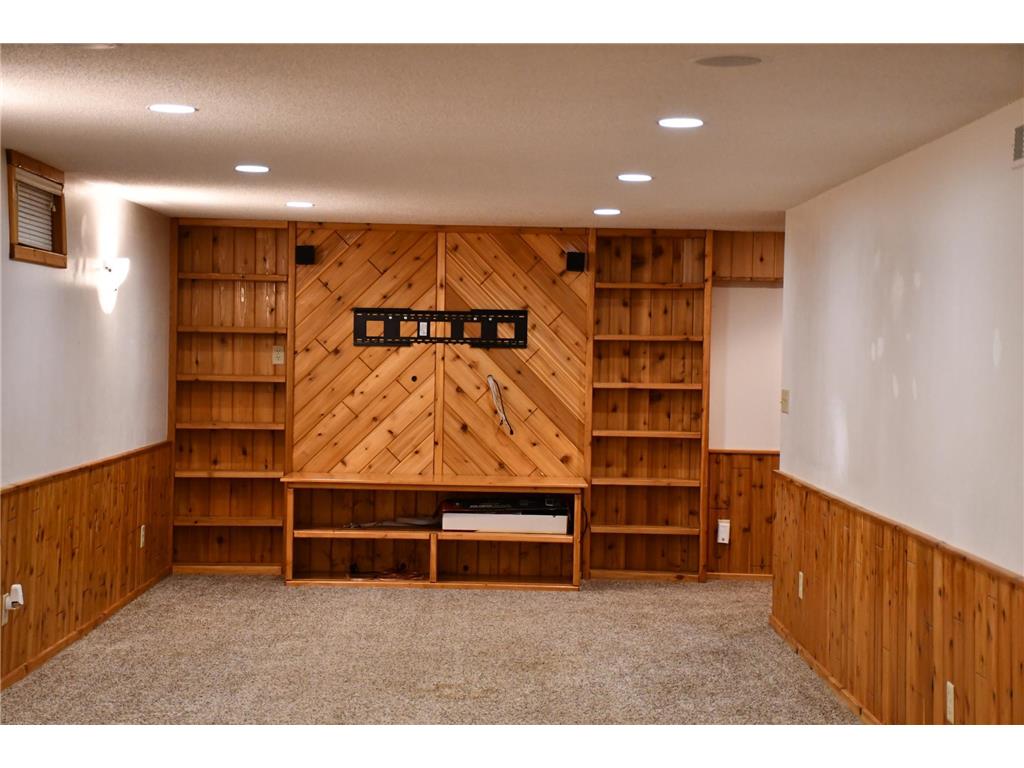 1124 River Drive NE Red Lake Falls MN 56750 - Red Lake River 6794441 image35