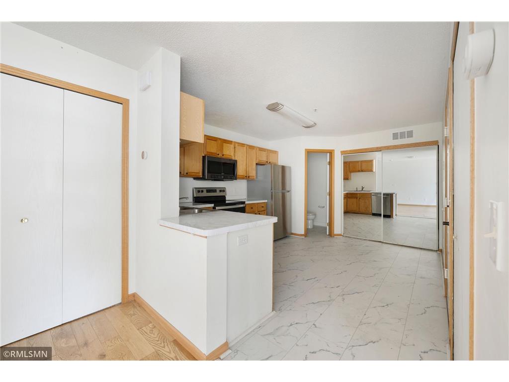 11240 Providence Lane Eden Prairie MN 55344 7115556 image11