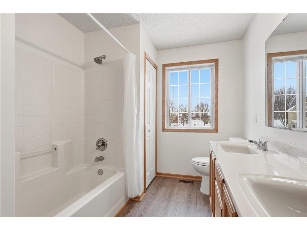 11241 Isanti Court NE Blaine MN 55449 6824469 image22