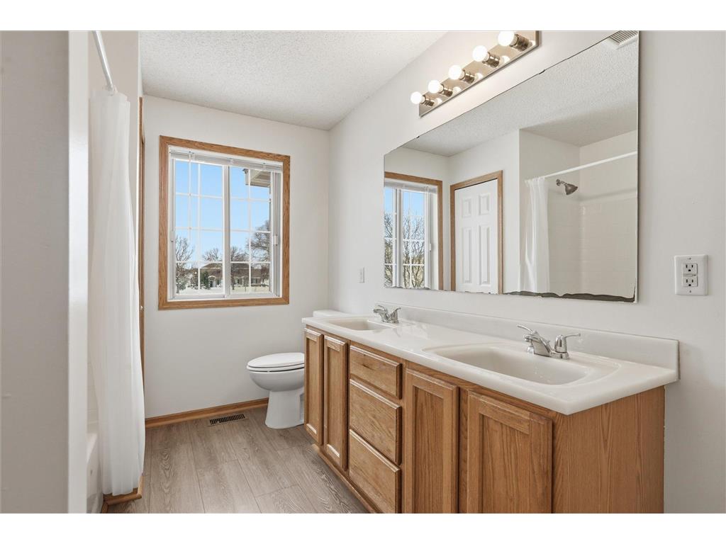 11241 Isanti Court NE Blaine MN 55449 6824469 image23