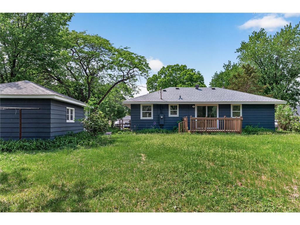 11241 Norway Street NW Coon Rapids MN 55448 7082600 image9