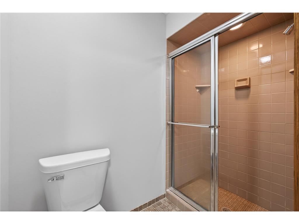 11245 57th Avenue N Plymouth MN 55442 7056970 image19