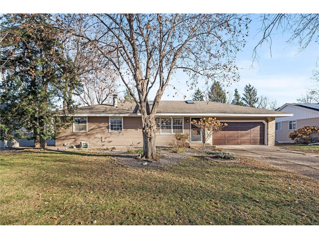 11249 President Drive NE Blaine MN 55434 6463320 image1