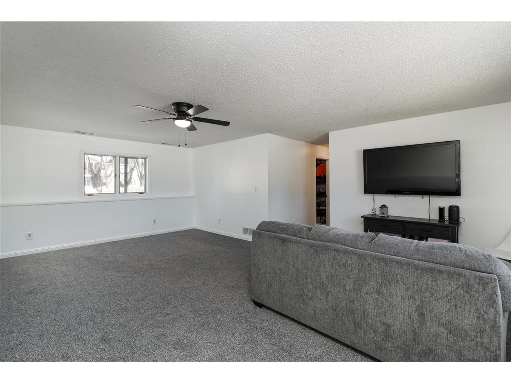 1125 5th Street N Sartell MN 56377 7037117 image12