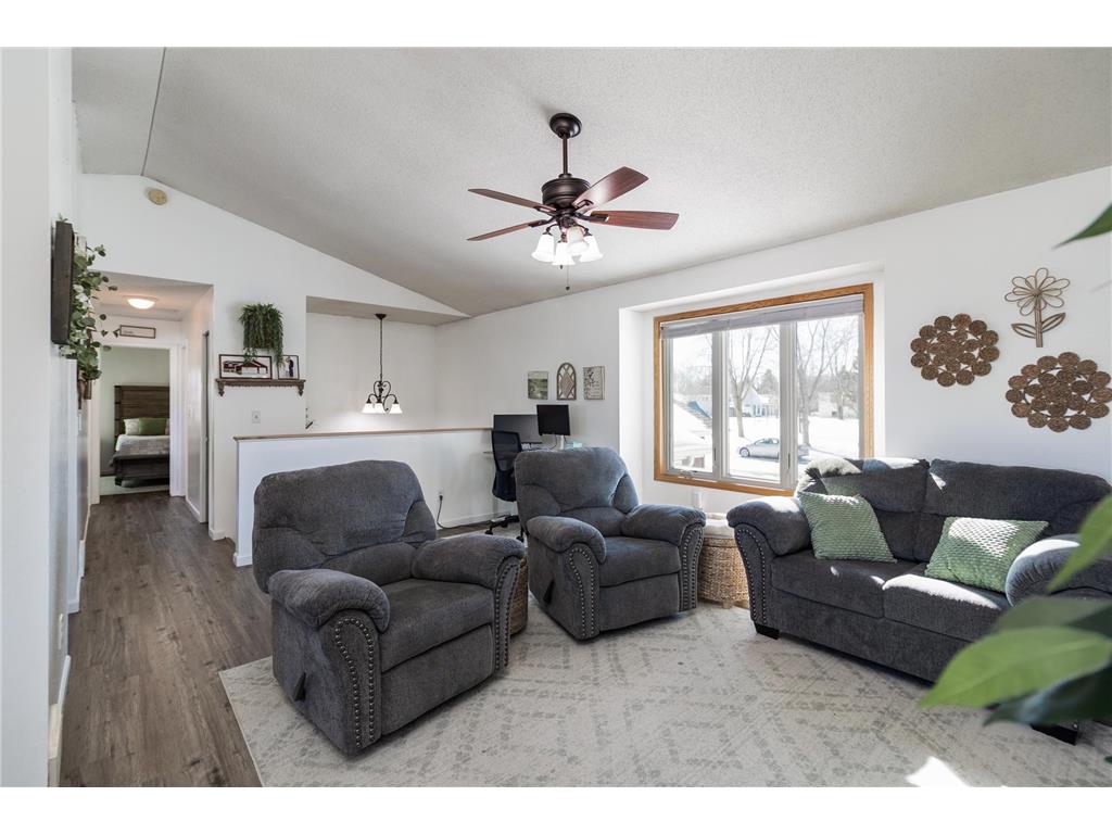 1125 5th Street N Sartell MN 56377 7037117 image4