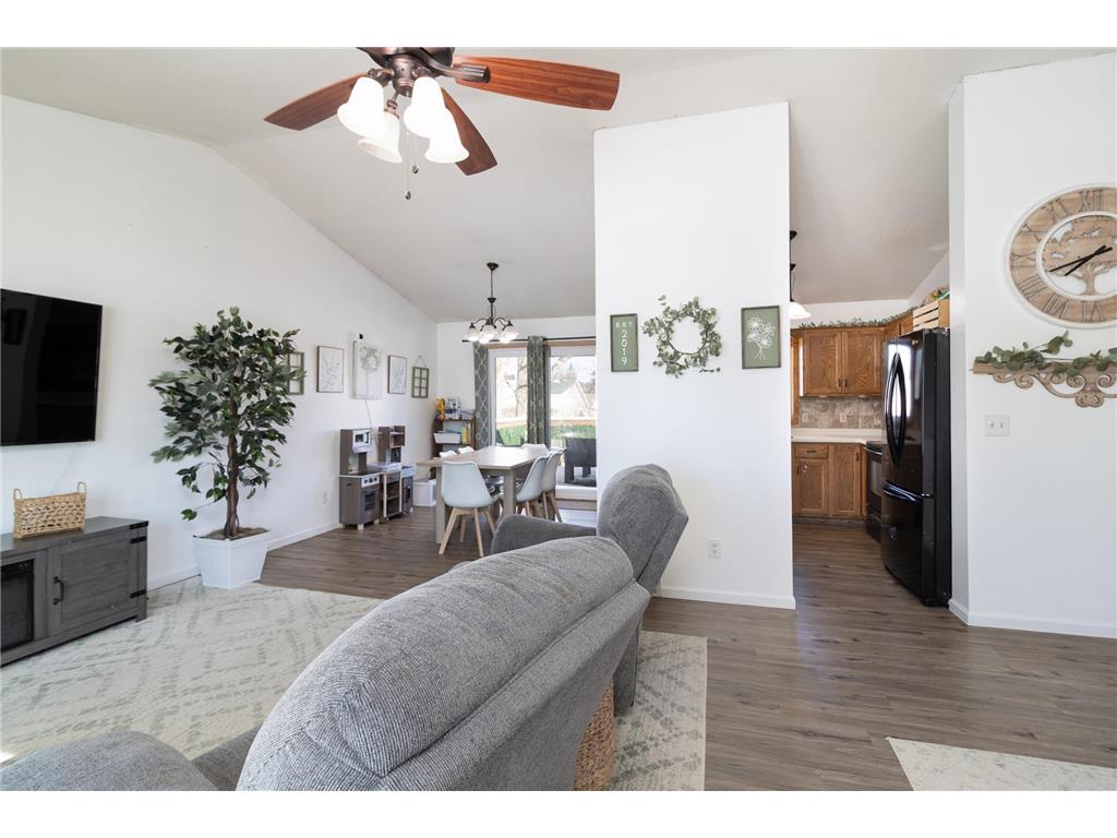1125 5th Street N Sartell MN 56377 7088946 image12