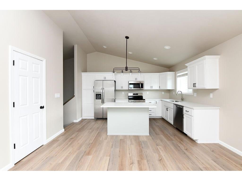 1125 60th Avenue W West Fargo ND 58078 7104466 image3