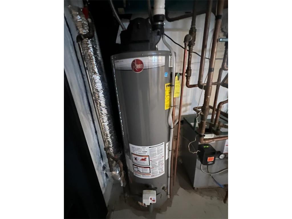 1125 Central Avenue W Saint Paul MN 55104 7003455 image24