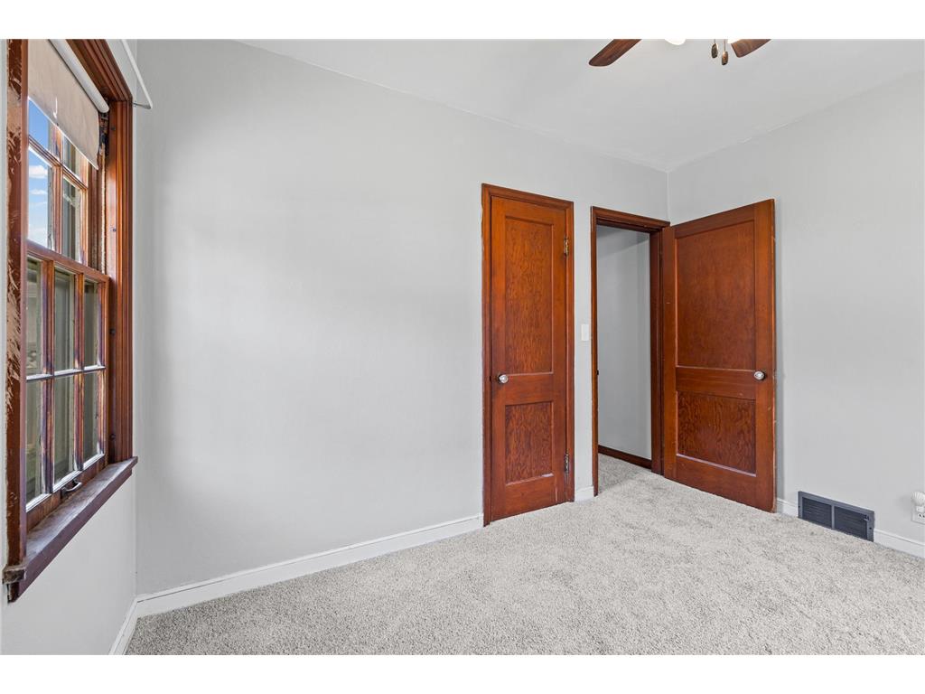 1125 Farrington Street Saint Paul MN 55117 6766977 image11