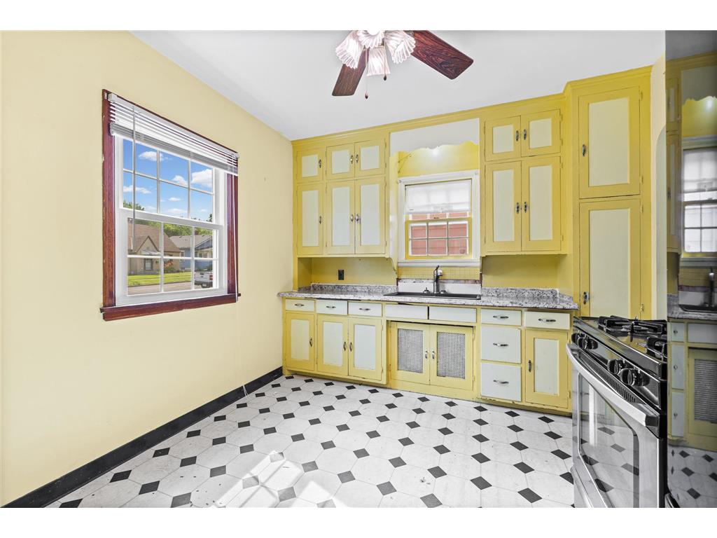 1125 Farrington Street Saint Paul MN 55117 6766977 image8