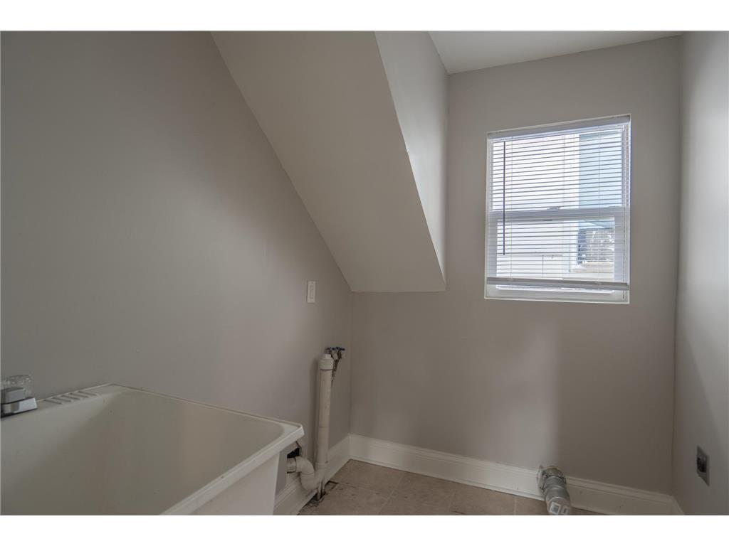 1125 Margaret Street Saint Paul MN 55106 7015569 image15