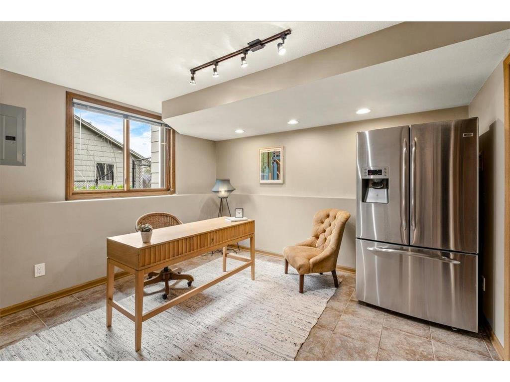 11250 N Eagle Lake Boulevard Maple Grove MN 55369 7071200 image28