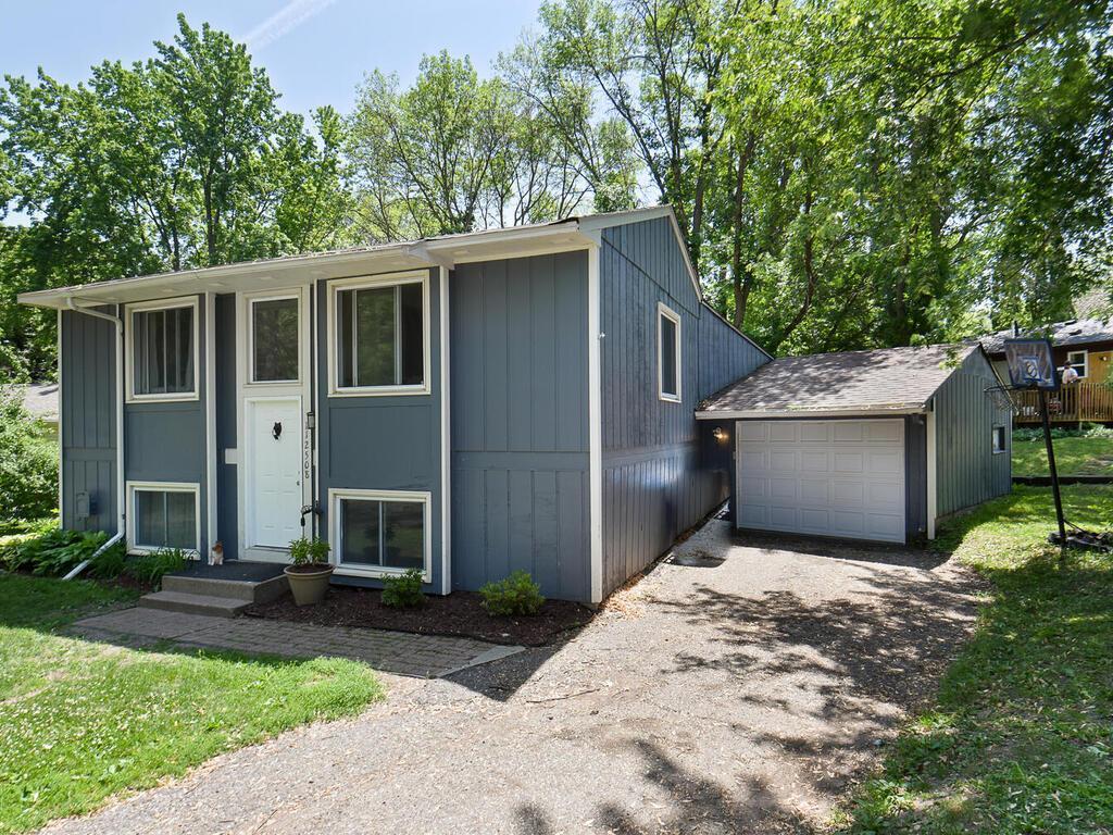 112508 Ramsey Court Chaska MN 55318 6415714 image1