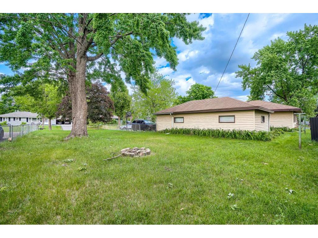 11256 Arrowhead Street NW Coon Rapids MN 55433 7111116 image17