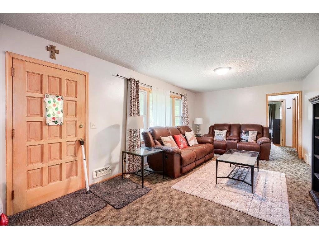 11256 Arrowhead Street NW Coon Rapids MN 55433 7111116 image2