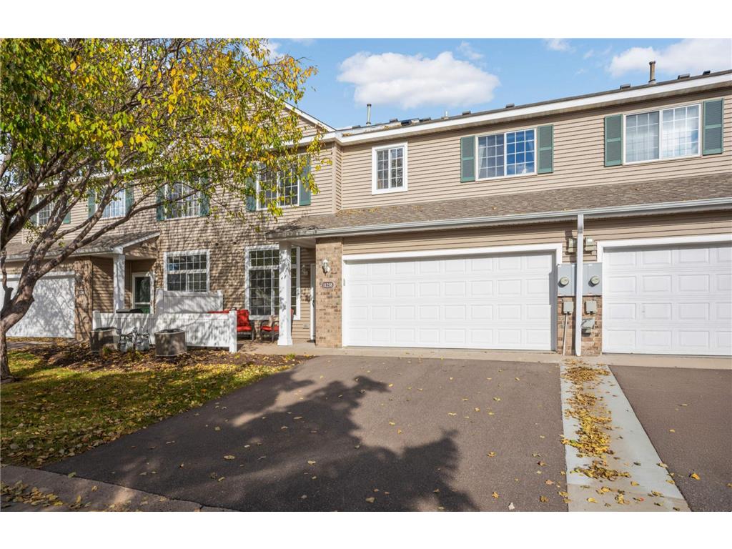 11258 Isanti Court NE Blaine MN 55449 6804545 image1