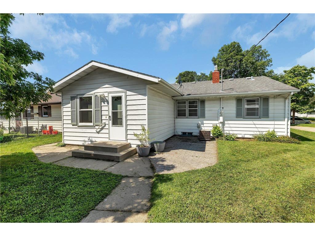 1126 26th Avenue N Saint Cloud MN 56303 6568246 image1