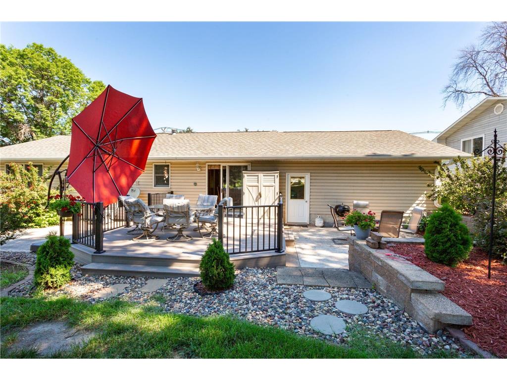 1126 E Division Street River Falls WI 54022 7094526 image30