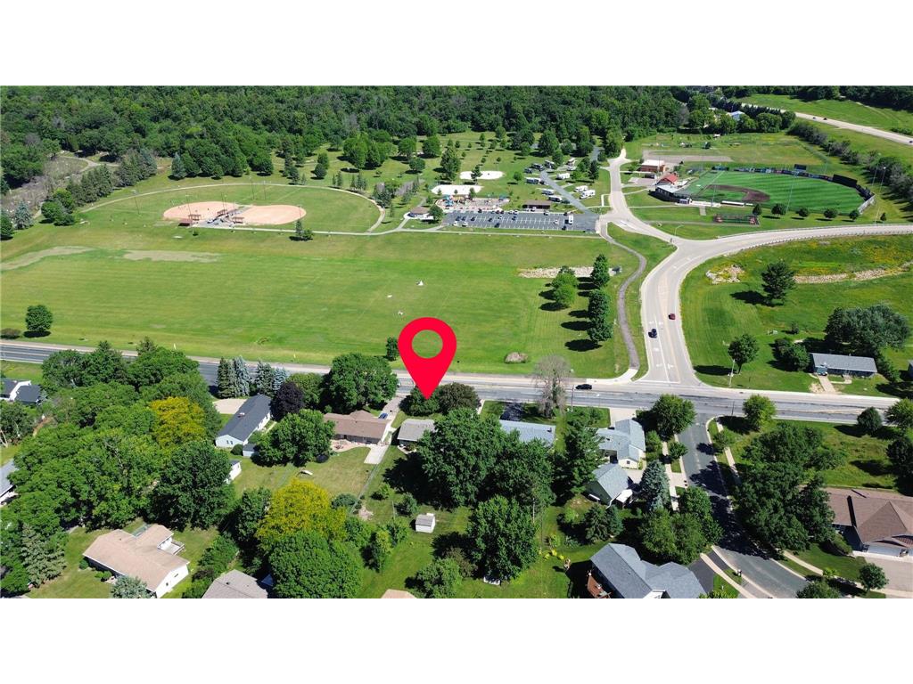 1126 E Division Street River Falls WI 54022 7094526 image6