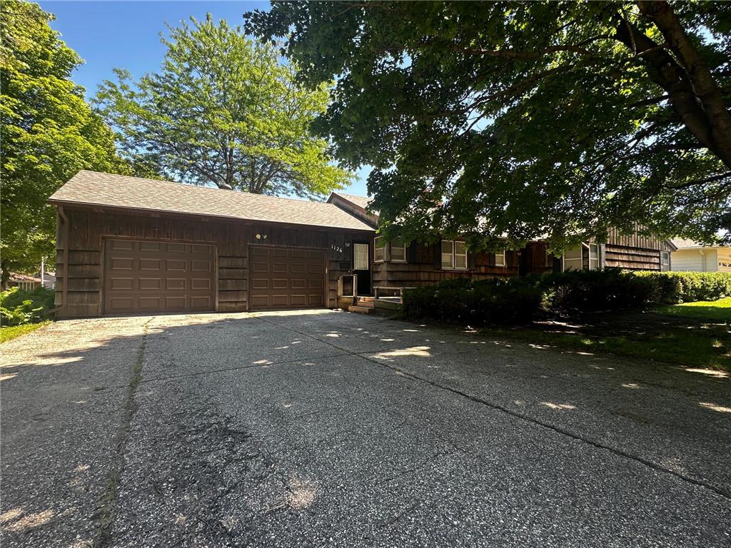 1126 Elmwood Avenue Worthington MN 56187 6560457 image1