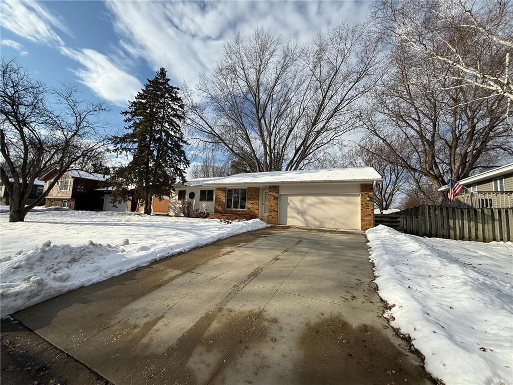 1126 Harrison Street S Shakopee MN 55379 7035381 image1