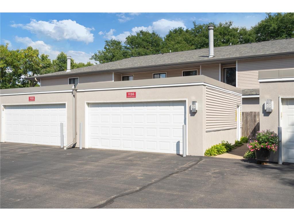 1126 Landmark Trail N Hopkins MN 55343 6773695 image1