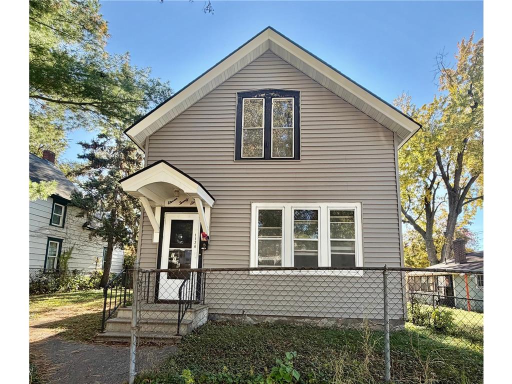 1126 Ross Avenue Saint Paul MN 55106 6811557 image1