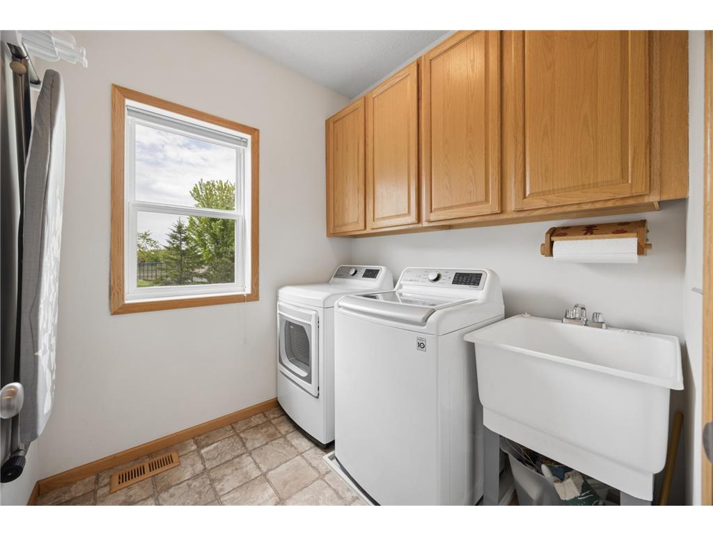 11265 68th Street NE Albertville MN 55301 7081199 image39
