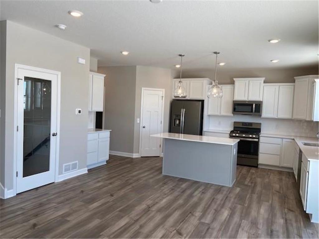 11266 Creekside Trail Rogers MN 55311 6338842 image1