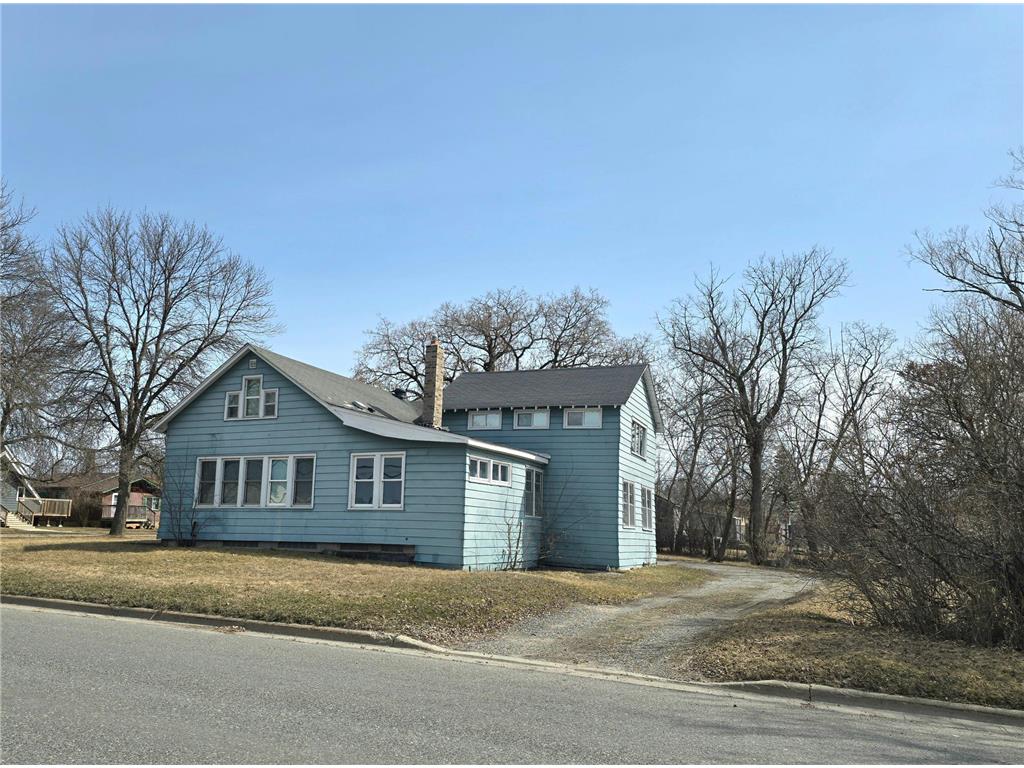 1127 7th Street International Falls MN 56649 7012528 image2