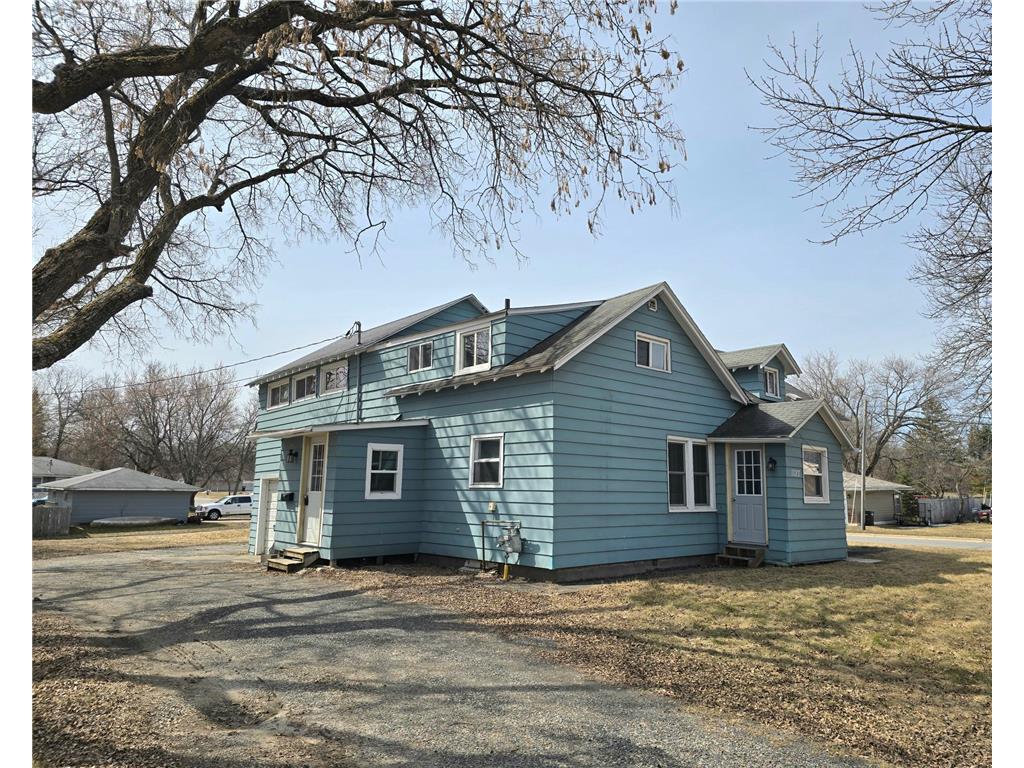 1127 7th Street International Falls MN 56649 7012528 image4