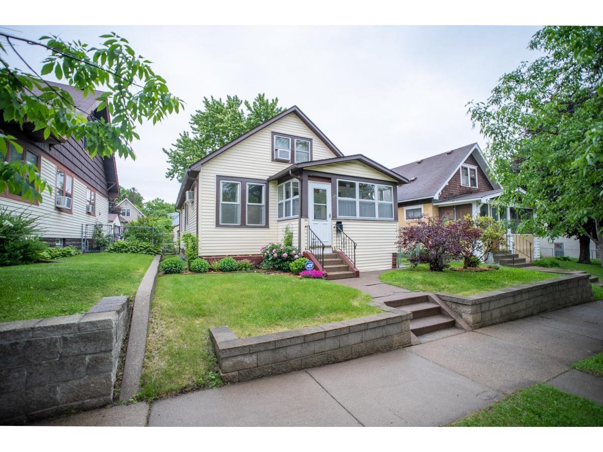 1127 Charles Avenue, Saint Paul, MN 55104 MLS 5759619 Edina Realty