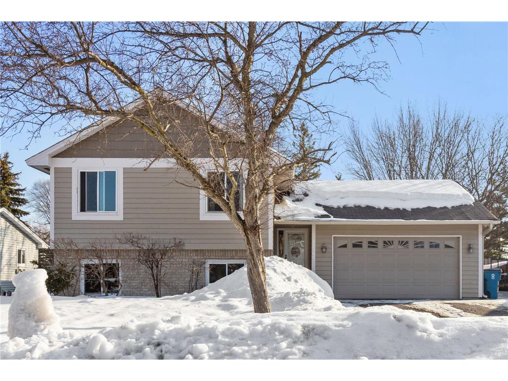 1127 Independence Lane N, Champlin, MN 55316 MLS 6338097 Edina Realty