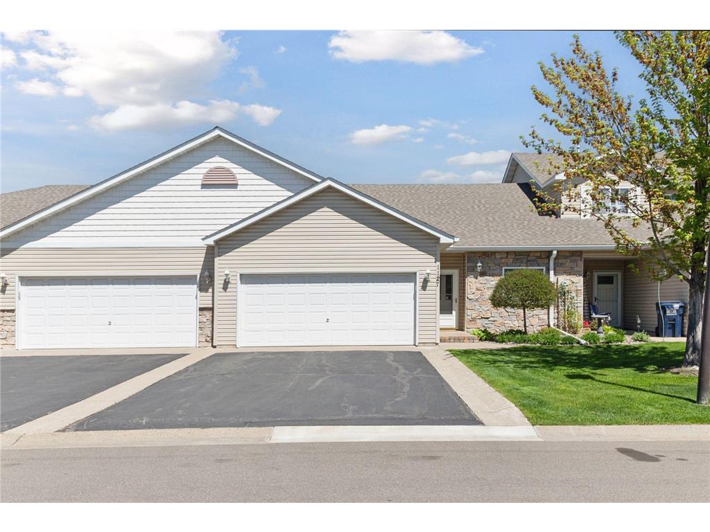 1127 Iris Drive White Bear Twp MN 55127 6718065 image1