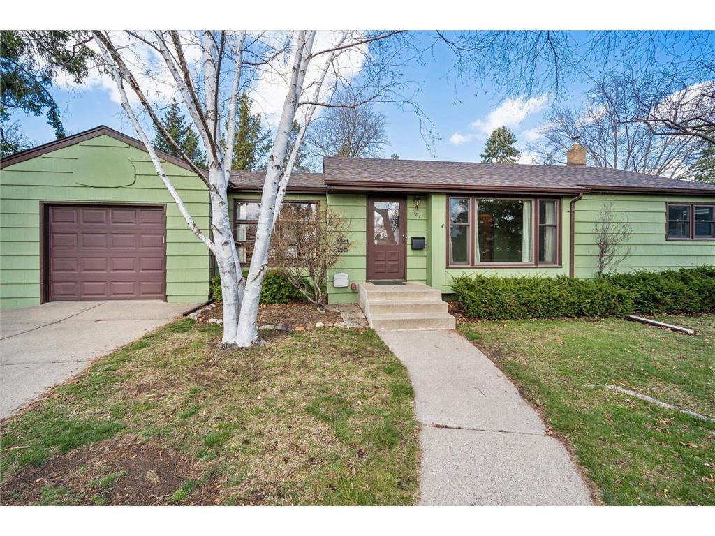 1127 Summer Street Roseville MN 55113 6516382 image1