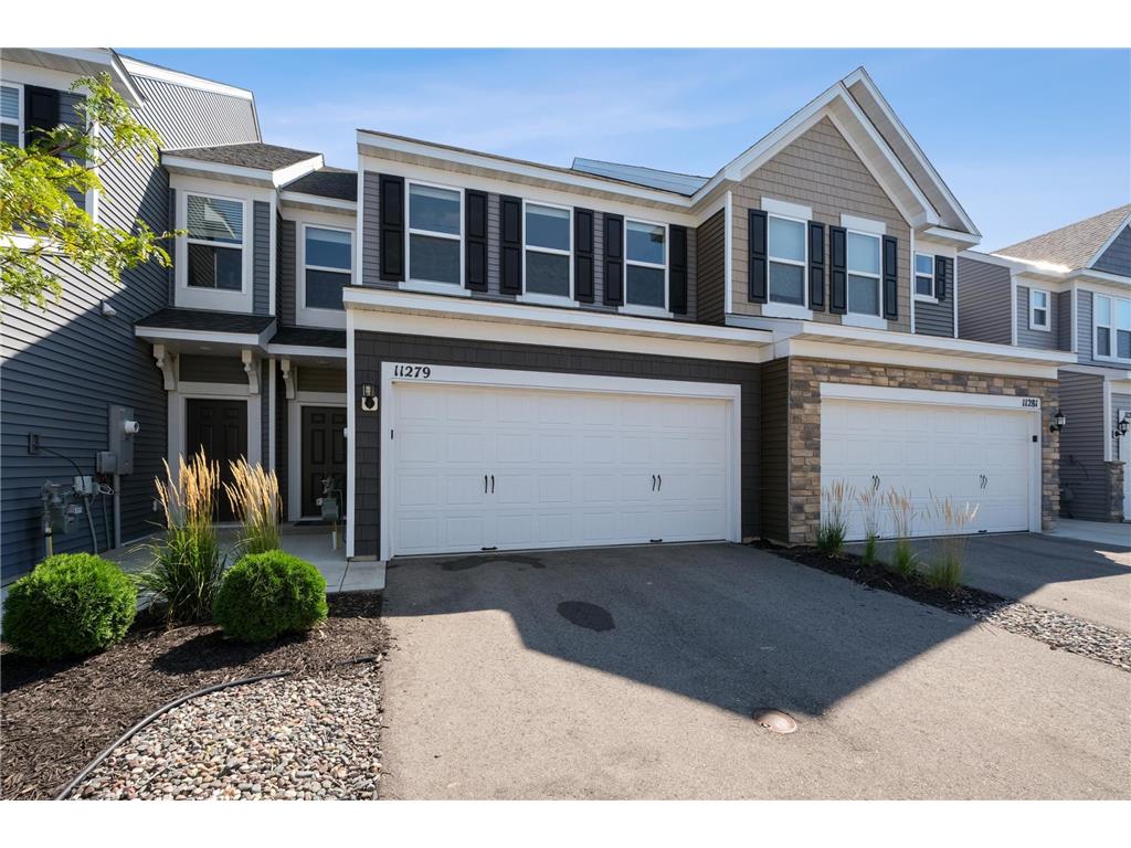 11279 Crestbury Drive Woodbury MN 55129 6779216 image1