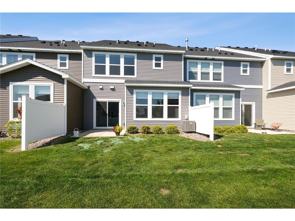 11279 Crestbury Drive Woodbury MN 55129 6779216 image23