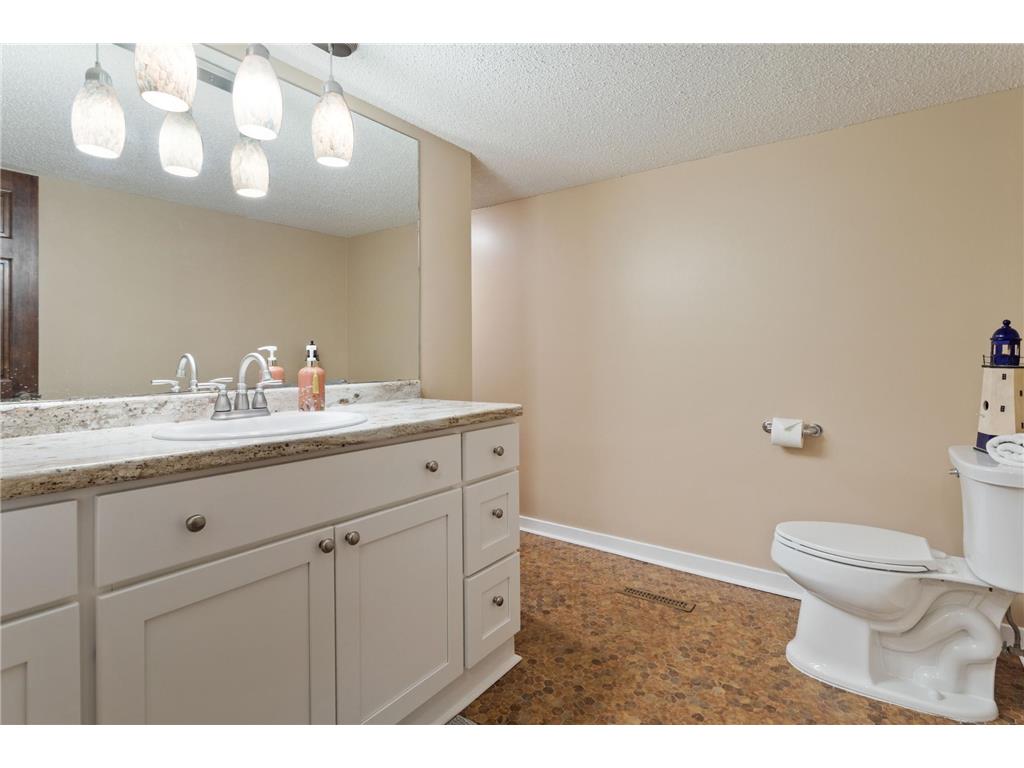 1128 Benton Street Anoka MN 55303 - Mississippi 7079220 image38