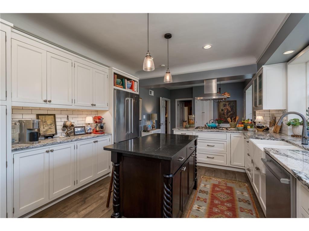 1128 Carney Avenue Mankato MN 56001 7054342 image36