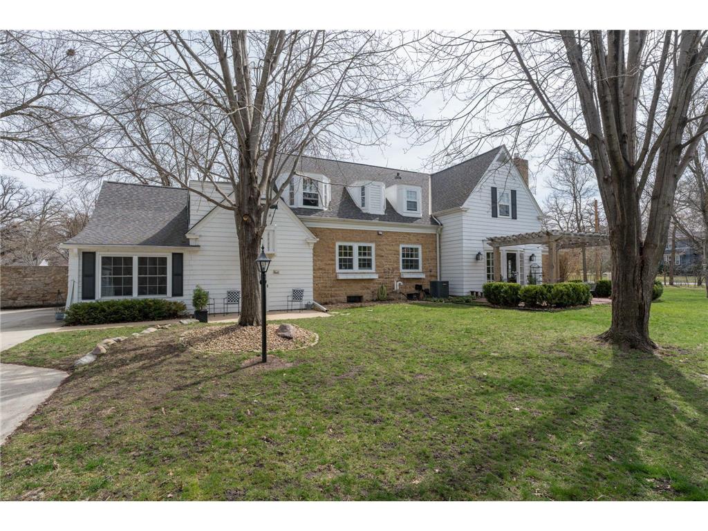 1128 Carney Avenue Mankato MN 56001 7054342 image81
